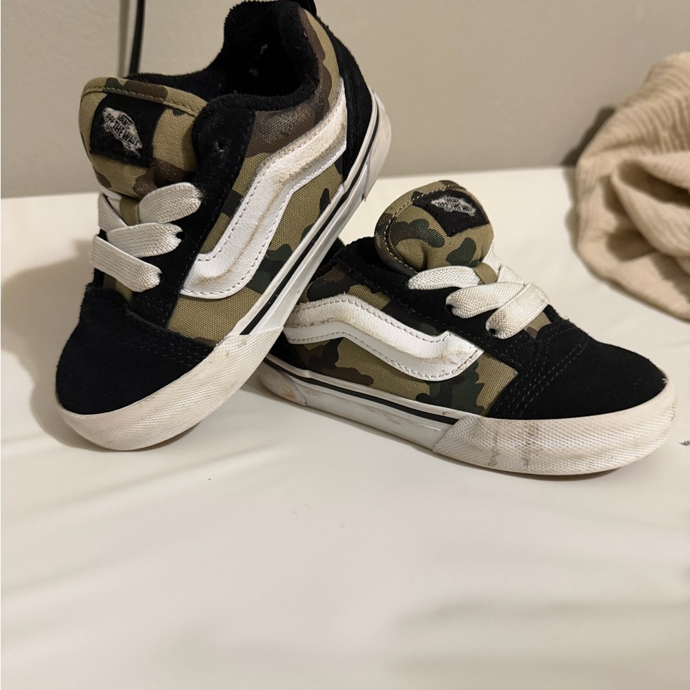 Vans Kids Old Skool Camouflage Sneakers - Black & Green